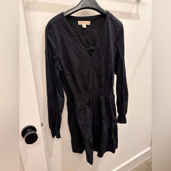 MICHAEL KORS Black V-neck shirred waist Smocked Waist Long Sleeve Dress - Picture 5 of 5